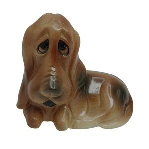 🐶 Vintage 70s Ceramic Basset Hound Dog Figurine